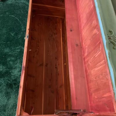 Blanket Cedar Chest Green Color