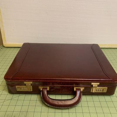 OBANI Genuine Leather Expandable Briefcase Brown