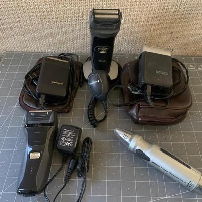Remington Pivot and Flex Men's Rechargeable Electric Dual Foil Shaver Kit