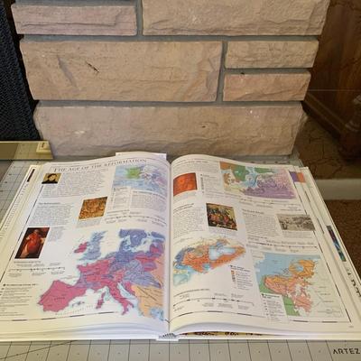 Atlas of World History Book