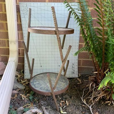 Metal Plant Stand