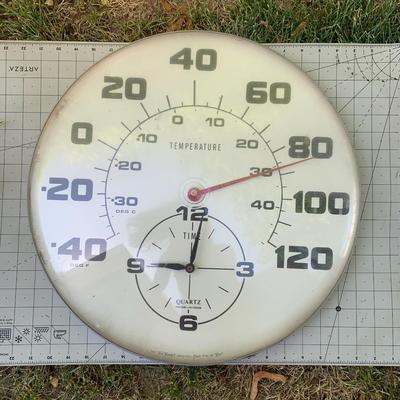 18" Metal Patio Thermometer & Clock
