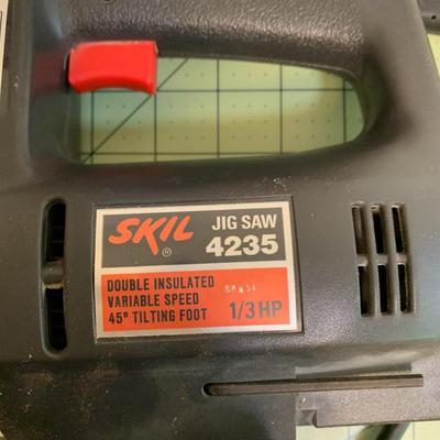 Vintage Skil Jigsaw Variable Speed  + (9 BLADES)