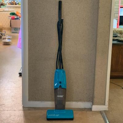 Eureka Quick Up 2in1 Stick and Hand Vac