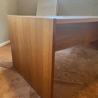 Denka MÃ¸bler Mobler Danish Denmark Large Vintage Teak Desk (71x35x29)