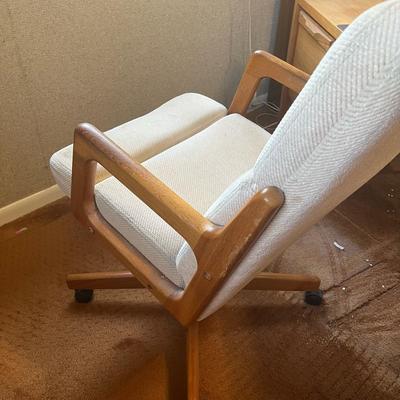 Vintage Office Chair (possibly Danish or Denmark - no brand found)