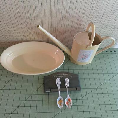 Burpee Steel Watering Can with White Bowl and 2 Teaspoons