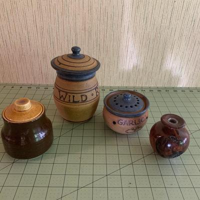 4 Types of Ceramic Storage Jar with Lid