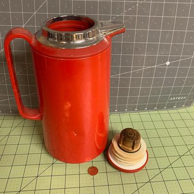 RED Thermos Pitcher