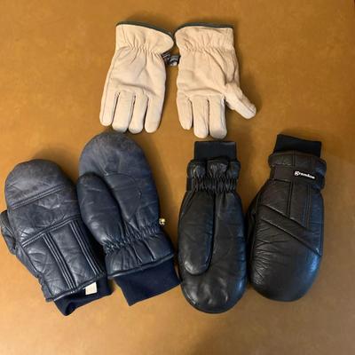2 Vintage Ski Gloves Mittens and 1 gloves (Black, blue & White)