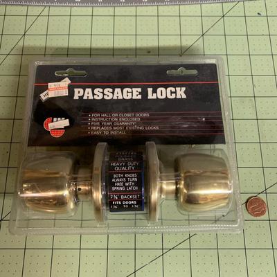 Passage Door Knob Set