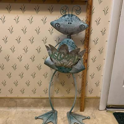 Metal Yard Art Flower Frog