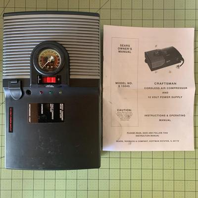 Craftsman 75116 Portable Battery Powered Air Compressor 250 PSI 12-Volt DC