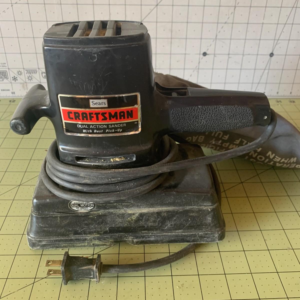 Craftsman DualMotion Pad Sander w/Dust Pickup