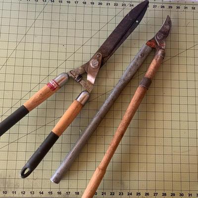 Garden Hedge Shear With Wooden Handle