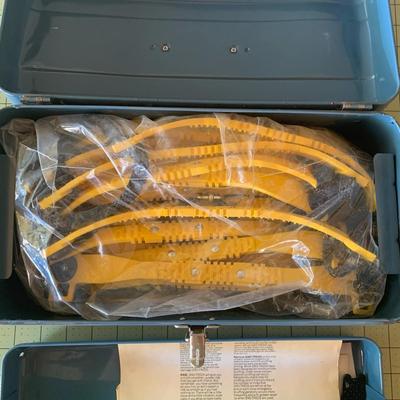 SNO TREDS tire chains