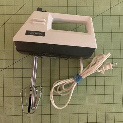 Eastern Electric Hand Baking Mixer (White)