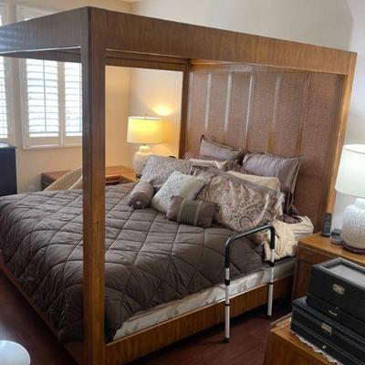 POSTER BED WITH DRESSER AND NIGHT STANDS
