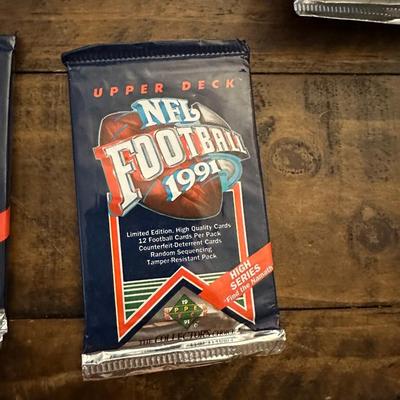 1991 UPPERDECK FOOTBALL (4)