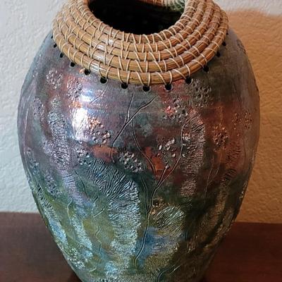Medium Contemporary Studio Pottery by Joyce Shuman