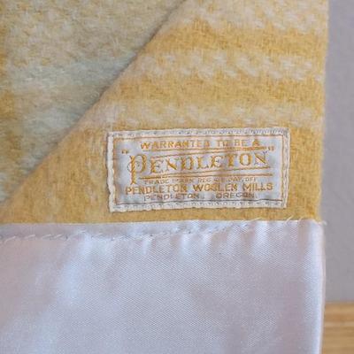 Vintage Wool Plaid PENDLETON Blanket