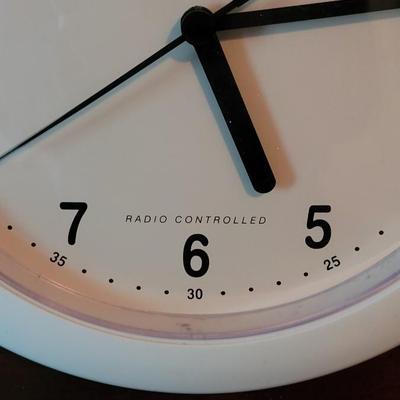La Crosse Technology Radio Controlled Clock