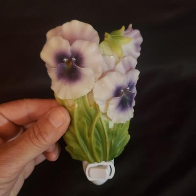 Pansy Themed Art and More (D-KD)