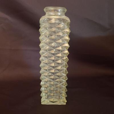 Kate Spade Crystal Vase, Vases, Frogs and More (GR-KD)