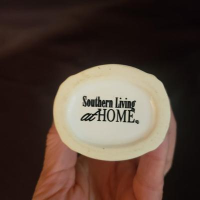 Kate Spade Crystal Vase, Vases, Frogs and More (GR-KD)