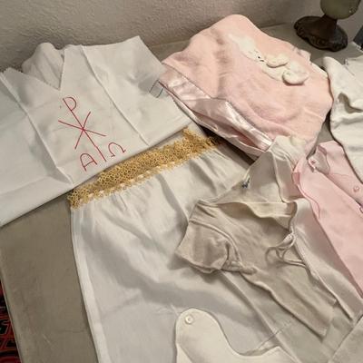 Infant clothing