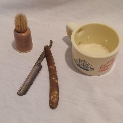 Vintage Personal Care and Grooming Items (GR-BBL)