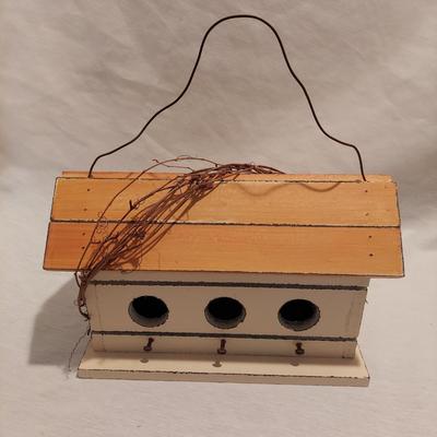 Four Decorative Bird Houses (GR-BBL)