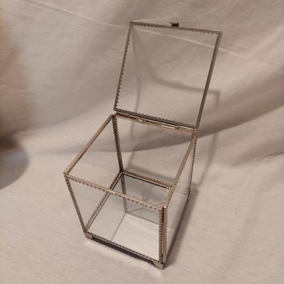 Decorative Mirrors and More (GR-BBL)