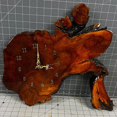 UNIQUE Log Slice Clock