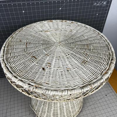 White Wicker Round Table with Metal Frame