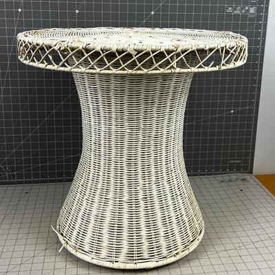 White Wicker Round Table with Metal Frame