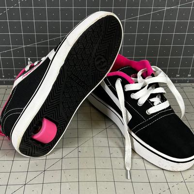 Heelys Roller Shoes Black & Pink 