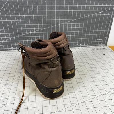 HODGEMAN Size 11 Felt Bottom Waiter Boots