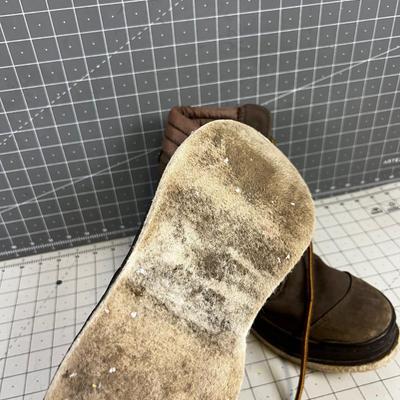 HODGEMAN Size 11 Felt Bottom Waiter Boots