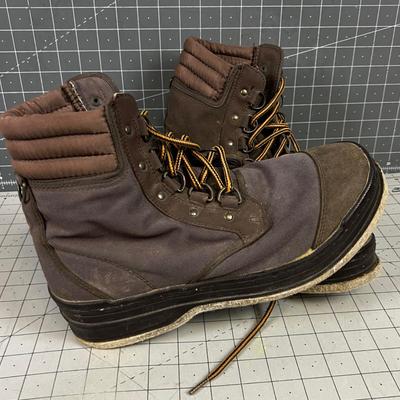 HODGEMAN Size 11 Felt Bottom Waiter Boots