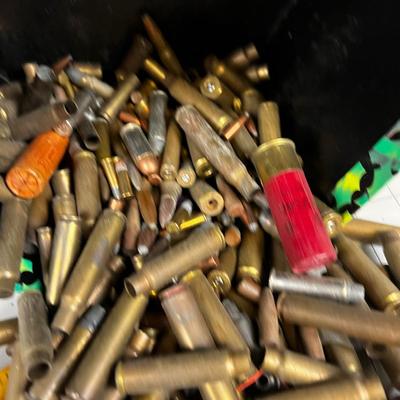Box of Rando Mix Ammo - See Photos. 