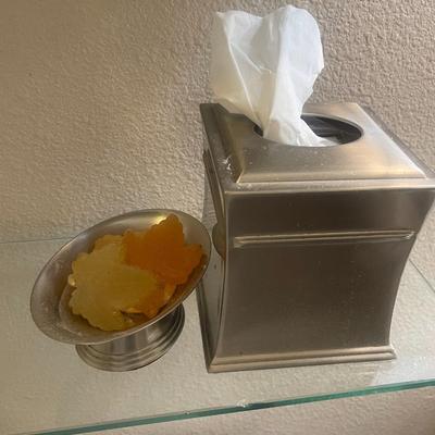 TISSUE BOX AND SCENT CUP