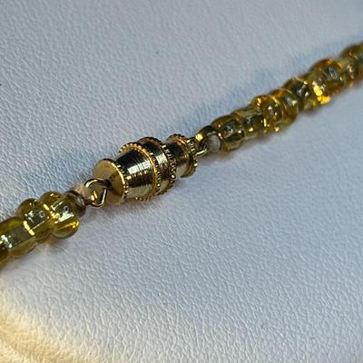 VINTAGE HONEY GOLD BEAD NECKLACE w/LARGER MULTI-COMPOSITE BEADS