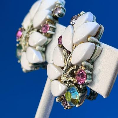 VINTAGE WHITE & PASTEL RHINESTONE LEAF FROND EARRINGS