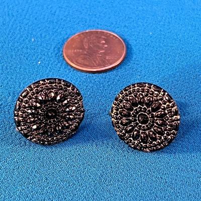 ANTIQUE BLACK GLASS INTRICATE BUTTON EARRINGS 