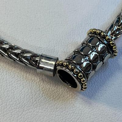 SHINY SILVER-TONE BYZANTINE CHAIN NECKLACE w/ FANCY CLASP