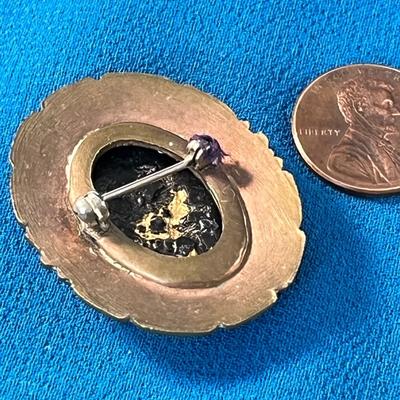 CHINESE STYLE VINTAGE BROOCH RICKSHAW SCENE IN CENTER MEDALLION