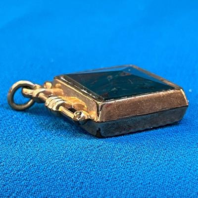 UNUSUAL TRULY VICTORIAN PENDANT GOLD PLATED w/ STONE INSET 