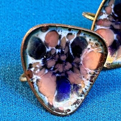 BEAUTIFUL ENAMELED COPPER EARRINGS SIGNED HOGAN BOLAS
