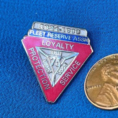 ENAMELED US COAST GUARD, MARINES, NAVY 75 YEAR FLEET RESERVE PIN